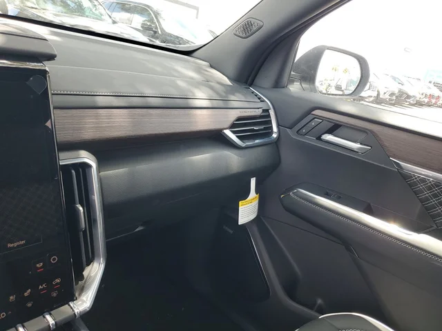 Nuevos GMC ACADIA à Estados chez autogozo