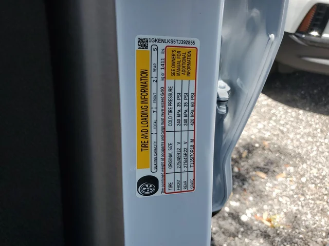 Nuevos GMC ACADIA à Estados chez autogozo