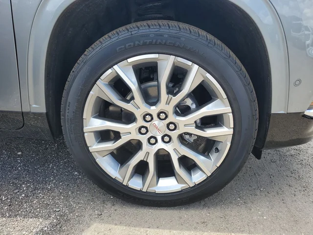 Nuevos GMC ACADIA à Estados chez autogozo