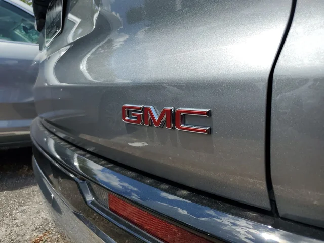 Nuevos GMC ACADIA à Estados chez autogozo
