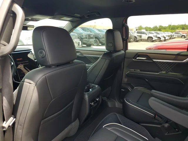 Nuevos GMC ACADIA à Estados chez autogozo