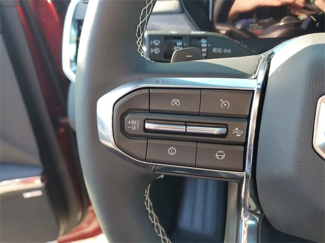 Nuevos GMC ACADIA à Estados chez autogozo