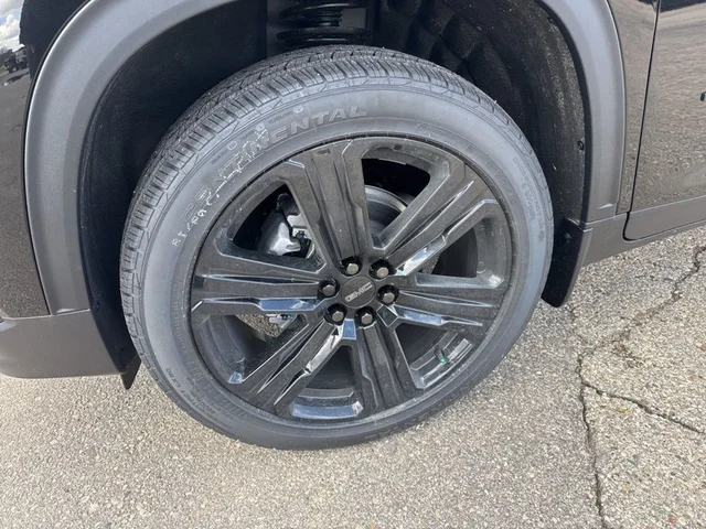 Nuevos GMC ACADIA à Estados chez autogozo