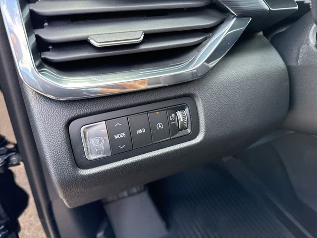 Nuevos GMC ACADIA à Estados chez autogozo
