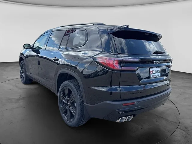 Nuevos GMC ACADIA à Estados chez autogozo