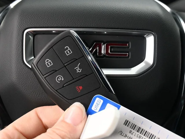 Nuevos GMC ACADIA à Estados chez autogozo