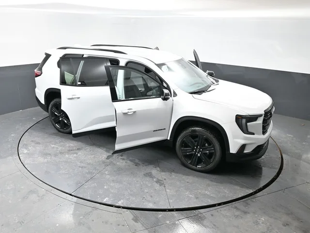 Nuevos GMC ACADIA à Estados chez autogozo
