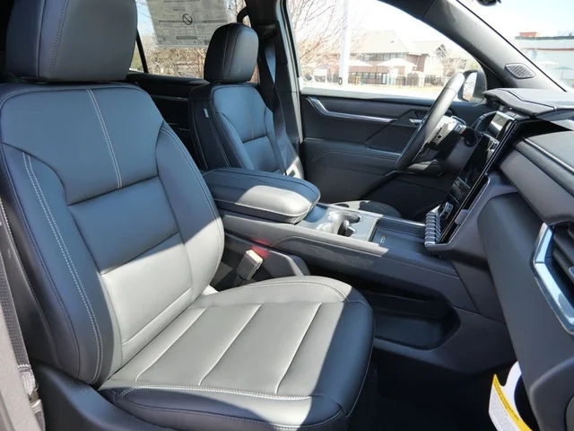Nuevos GMC ACADIA à Estados chez autogozo
