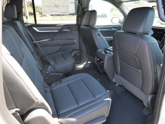 Nuevos GMC ACADIA à Estados chez autogozo
