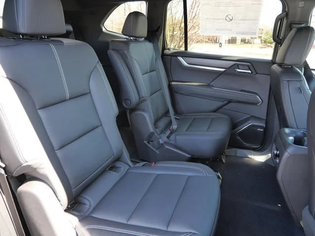 Nuevos GMC ACADIA à Estados chez autogozo