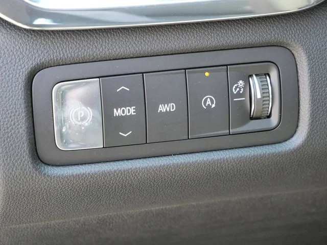Nuevos GMC ACADIA à Estados chez autogozo