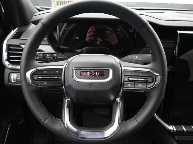 Nuevos GMC ACADIA à Estados chez autogozo