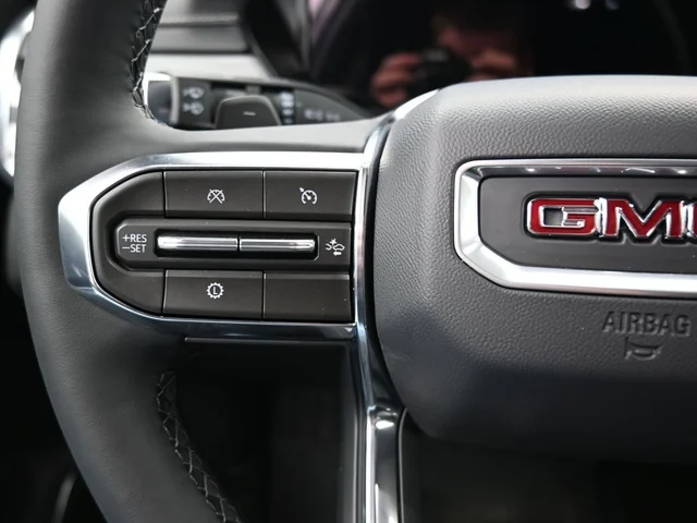Nuevos GMC ACADIA à Estados chez autogozo