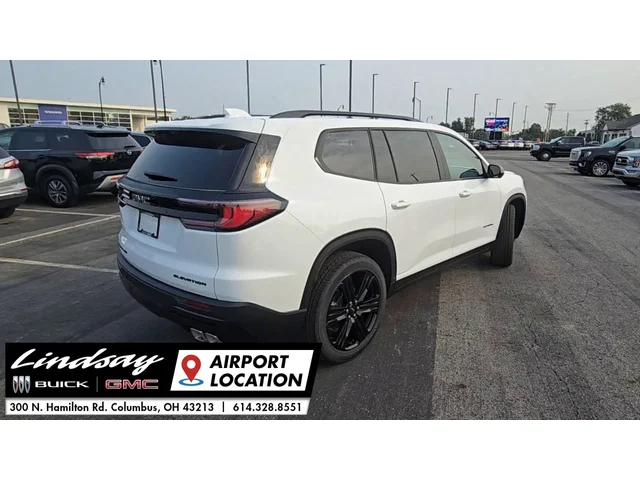 Nuevos GMC ACADIA à Estados chez autogozo