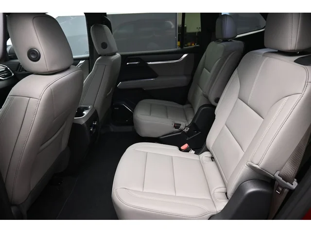 Nuevos GMC ACADIA à Estados chez autogozo