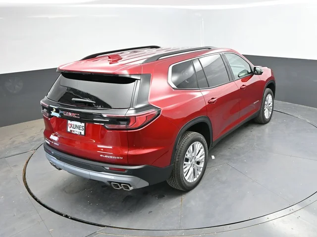 Nuevos GMC ACADIA à Estados chez autogozo