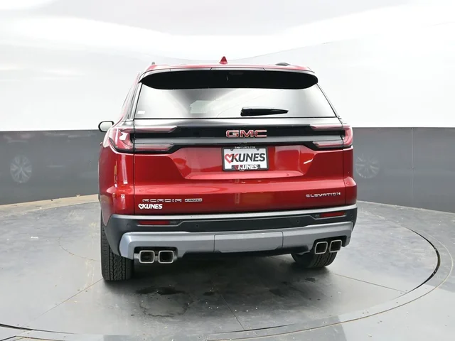 Nuevos GMC ACADIA à Estados chez autogozo