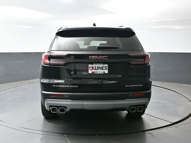 Nuevos GMC ACADIA à Estados chez autogozo