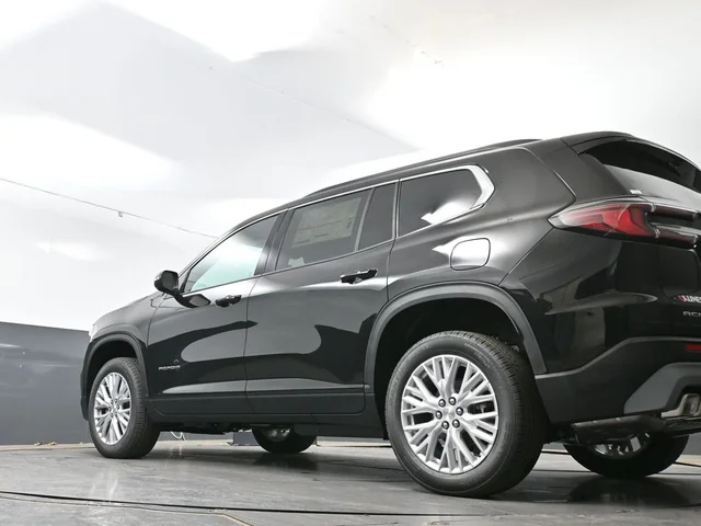 Nuevos GMC ACADIA à Estados chez autogozo