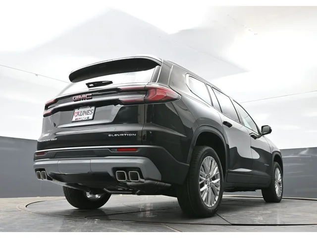 Nuevos GMC ACADIA à Estados chez autogozo