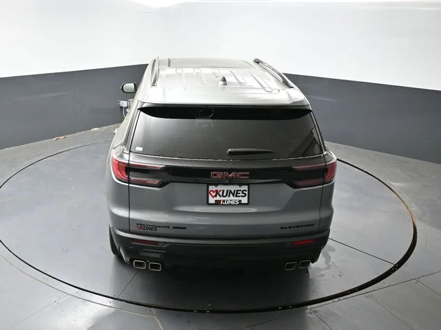 Nuevos GMC ACADIA à Estados chez autogozo