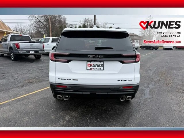 Nuevos GMC ACADIA à Estados chez autogozo