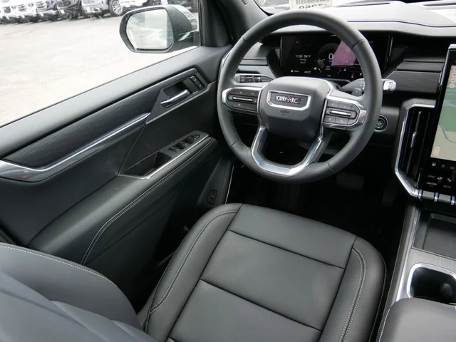 Nuevos GMC ACADIA à Estados chez autogozo
