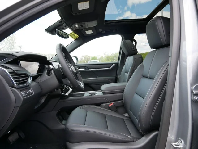 Nuevos GMC ACADIA à Estados chez autogozo