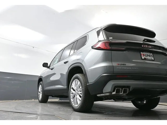 Nuevos GMC ACADIA à Estados chez autogozo