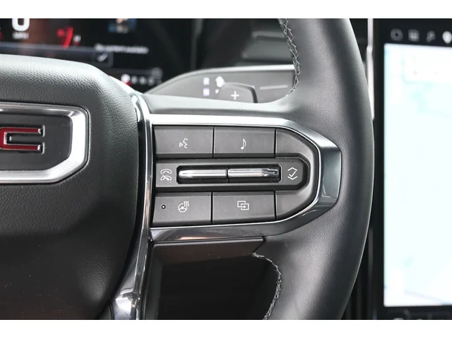 Nuevos GMC ACADIA à Estados chez autogozo