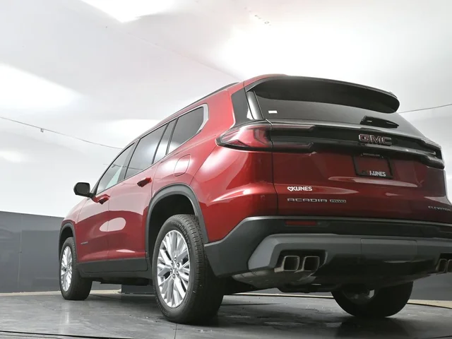 Nuevos GMC ACADIA à Estados chez autogozo