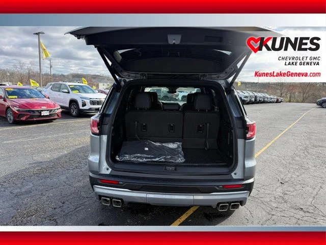 Nuevos GMC ACADIA à Estados chez autogozo
