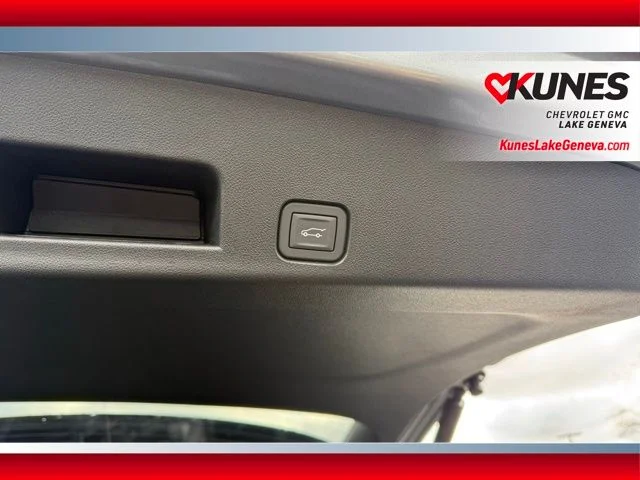 Nuevos GMC ACADIA à Estados chez autogozo