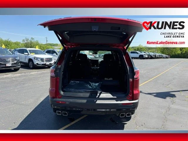 Nuevos GMC ACADIA à Estados chez autogozo