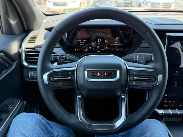 Nuevos GMC ACADIA à Estados chez autogozo