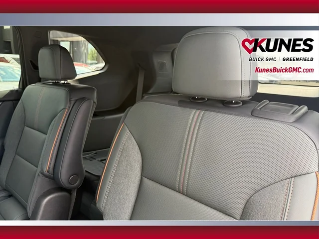 Nuevos GMC ACADIA à Estados chez autogozo