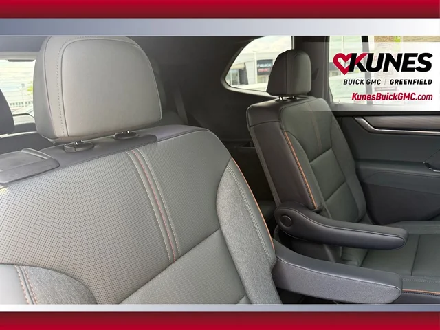 Nuevos GMC ACADIA à Estados chez autogozo
