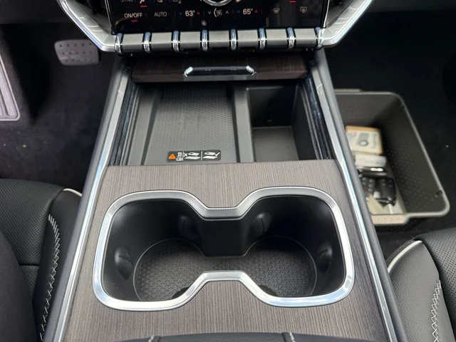 Nuevos GMC ACADIA à Estados chez autogozo