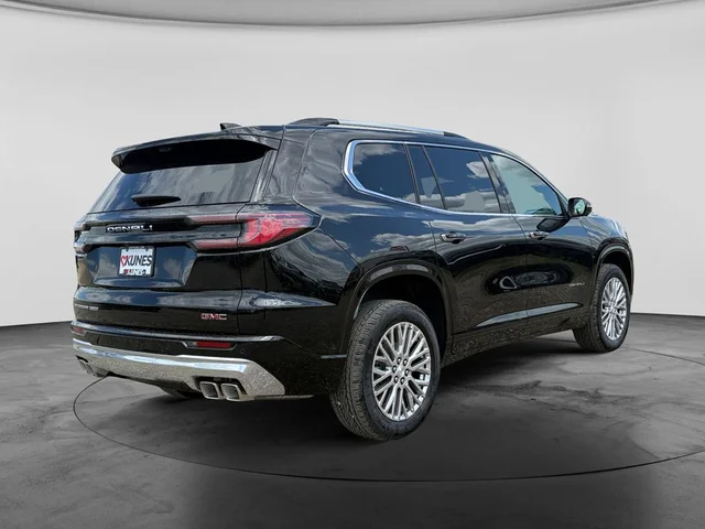 Nuevos GMC ACADIA à Estados chez autogozo