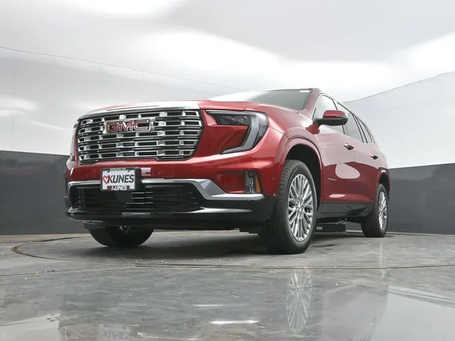 Nuevos GMC ACADIA à Estados chez autogozo
