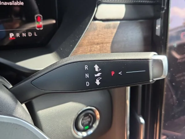 Nuevos GMC ACADIA à Estados chez autogozo