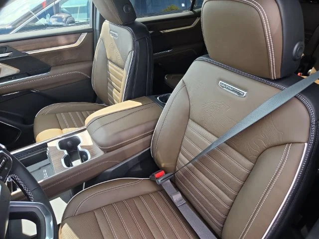 Nuevos GMC ACADIA à Estados chez autogozo
