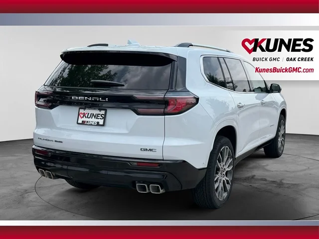 Nuevos GMC ACADIA à Estados chez autogozo