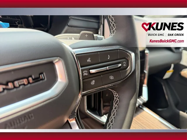 Nuevos GMC ACADIA à Estados chez autogozo