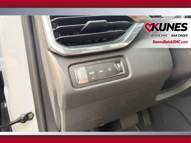 Nuevos GMC ACADIA à Estados chez autogozo