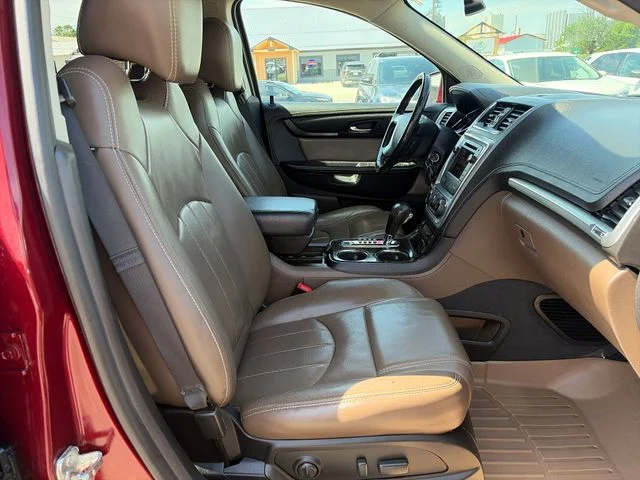 SEMINUEVOS GMC Acadia Limited a Estados en autogozo
