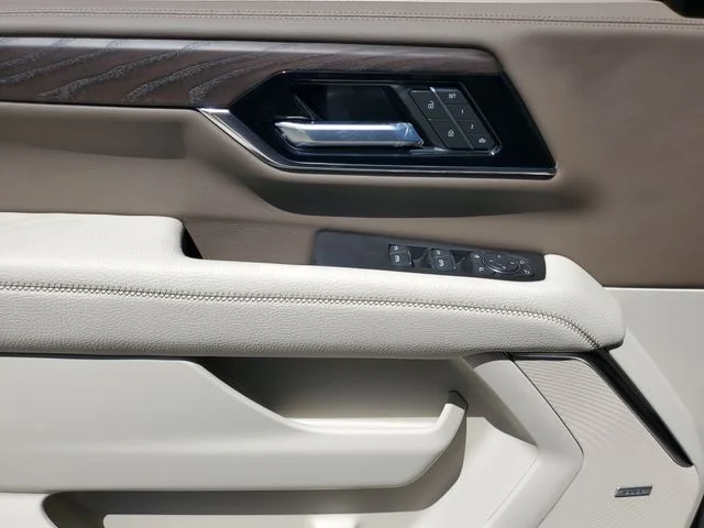 Nuevos GMC YUKON à Estados chez autogozo