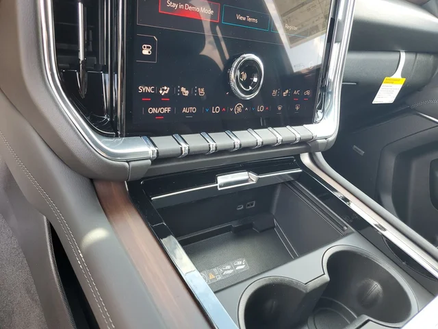 Nuevos GMC YUKON à Estados chez autogozo