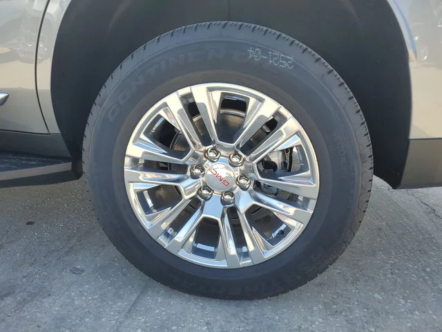 Nuevos GMC YUKON à Estados chez autogozo