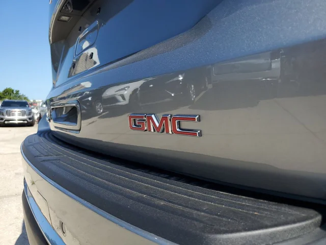 Nuevos GMC YUKON à Estados chez autogozo